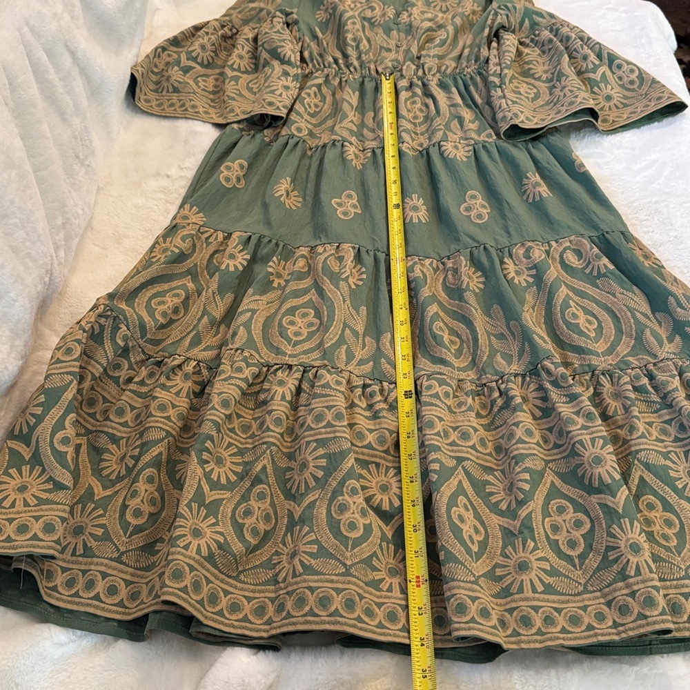 Gigio Romantic Sage Textured Print Tiered  Midi- Maxi Dress w/ Bell Sleeves, NWT - Picture 12 of 16